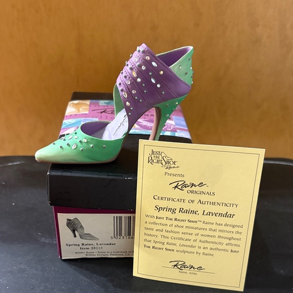 Just The Right Shoe Lavender and Green Heels - Picture 2 of 5